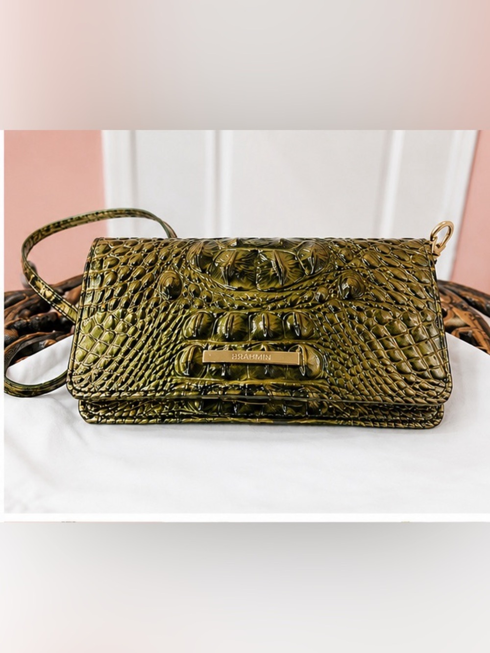 BRAHMIN CACTI GREEN METALLIC LEATHER MINUETTE WALLET/CROSSBODY MINI HANDBAG - Picture 2 of 4